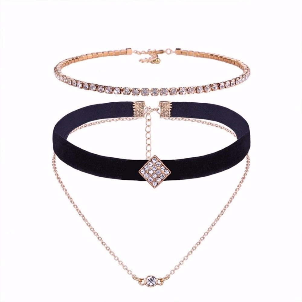 Triple Layer Rhinestone Velvet Choker Necklace - Picture 4 of 6